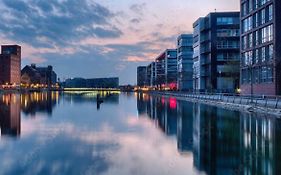 City Apartment Duisburg 2#Netflix &Wlan &Kingsize Bett &Central