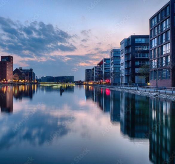 City Apartment Duisburg 1#Netflix &Wlan &Kingsize Bett &Kaffee Maschine & Central & 500M Innenhafen & 2 Min U Bahn Eksteriør billede